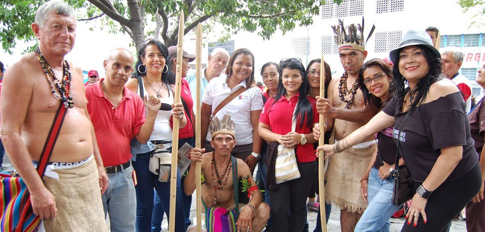Multitudinaria movilización de los pueblos indígenas en las calles de Caracas