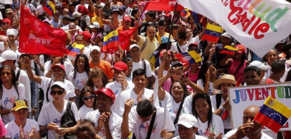 Revolucionarios marchan este lunes por la Constituyente