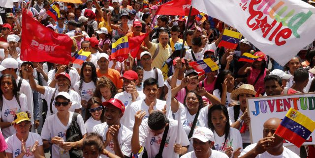 Revolucionarios marchan este lunes por la Constituyente