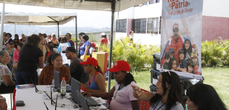 Misión Hogares de la Patria atiende a 800.000 familias venezolanas