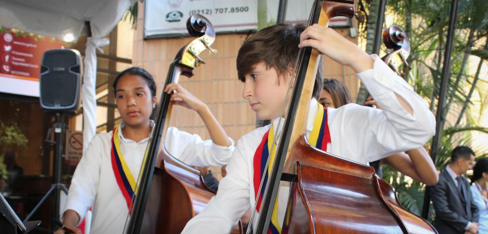 Hermoso concierto para celebrar la llegada de la Navidad a la TSS