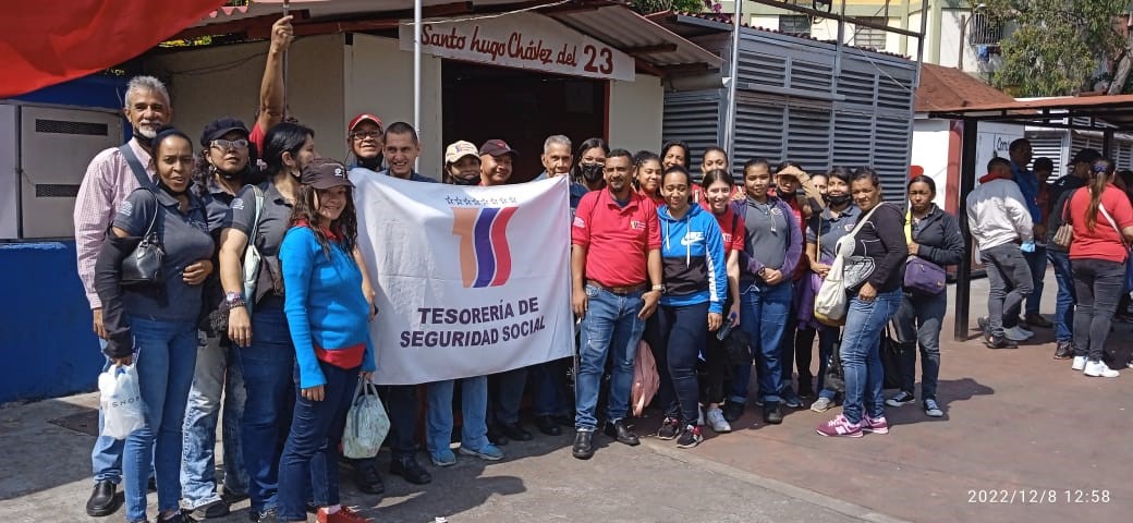 El pueblo rinde homenaje al Gigante Chávez